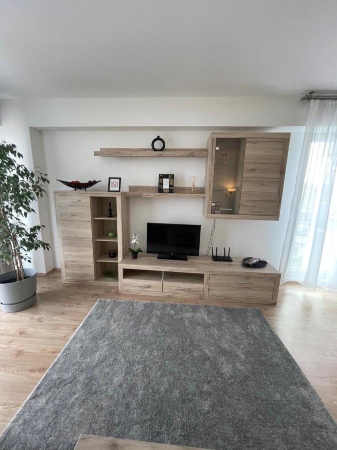 Relaxing Bucharest Airport Residences & Therme-Self Check-In Otopeni Eksteriør bilde