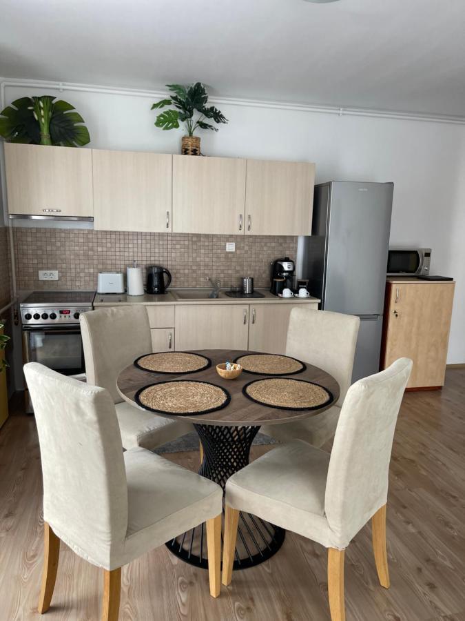 Relaxing Bucharest Airport Residences & Therme-Self Check-In Otopeni Eksteriør bilde