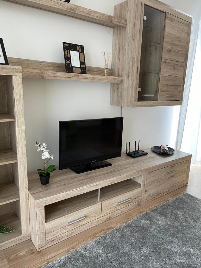 Relaxing Bucharest Airport Residences & Therme-Self Check-In Otopeni Eksteriør bilde
