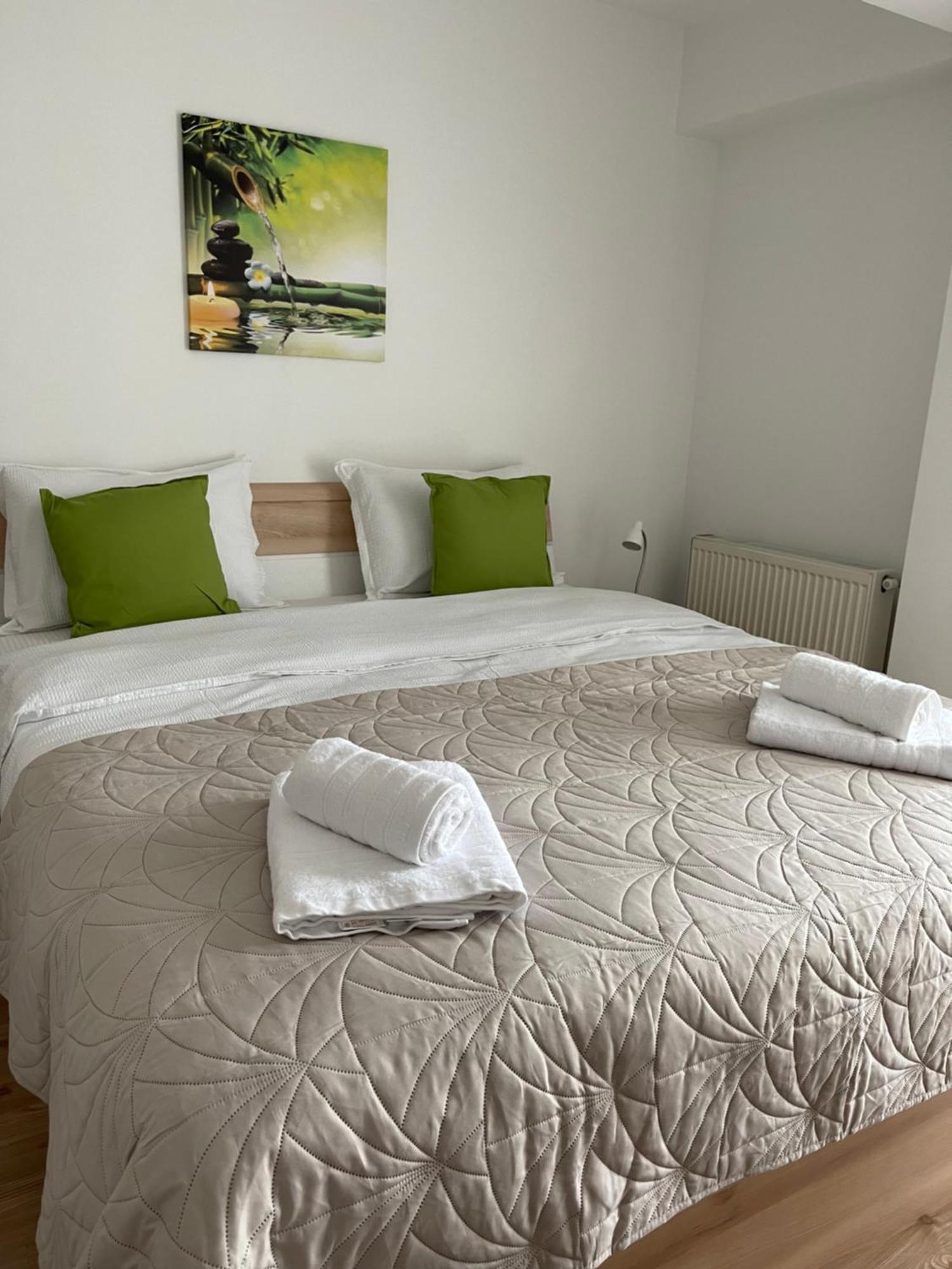 Relaxing Bucharest Airport Residences & Therme-Self Check-In Otopeni Eksteriør bilde