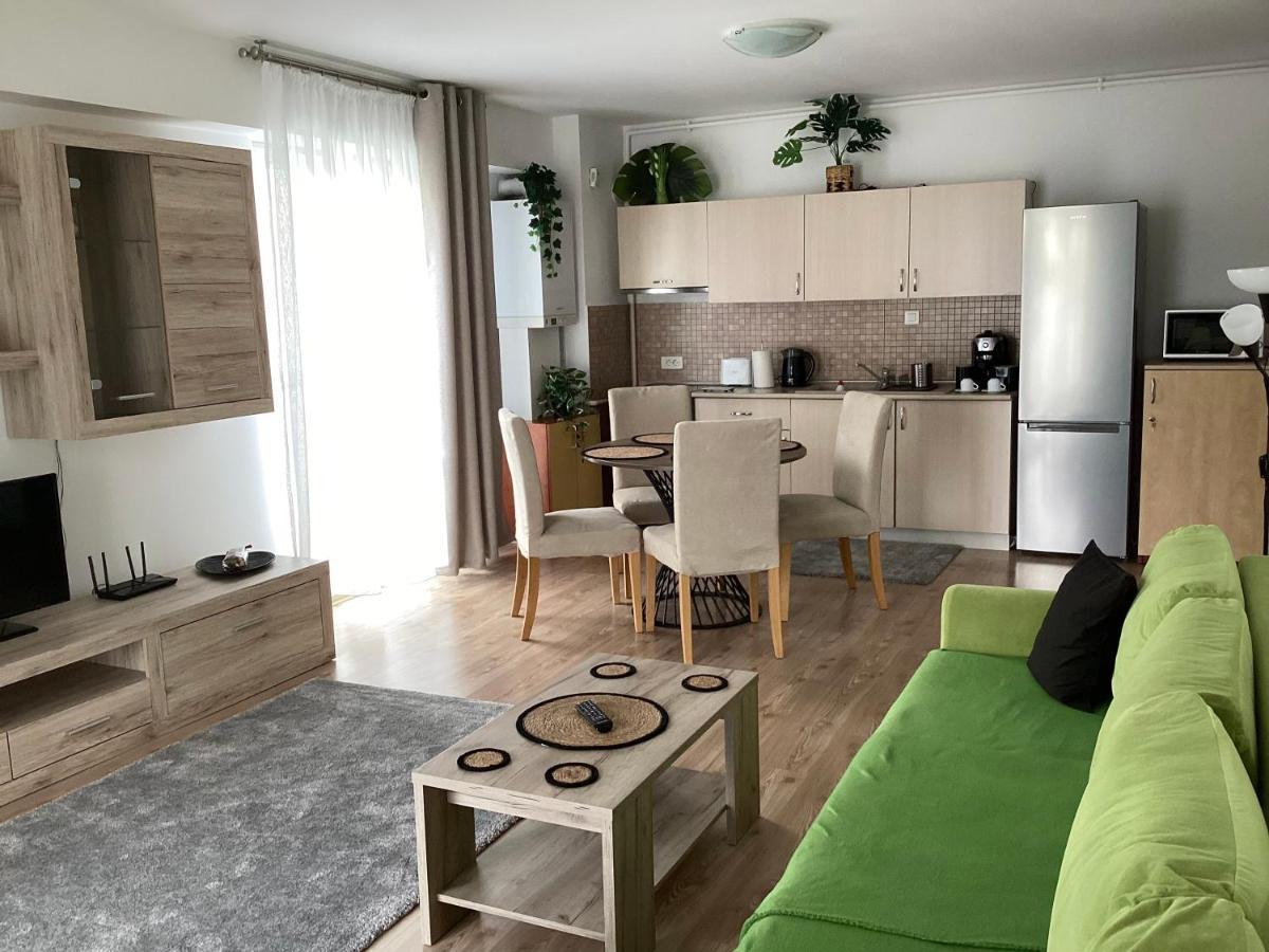 Relaxing Bucharest Airport Residences & Therme-Self Check-In Otopeni Eksteriør bilde