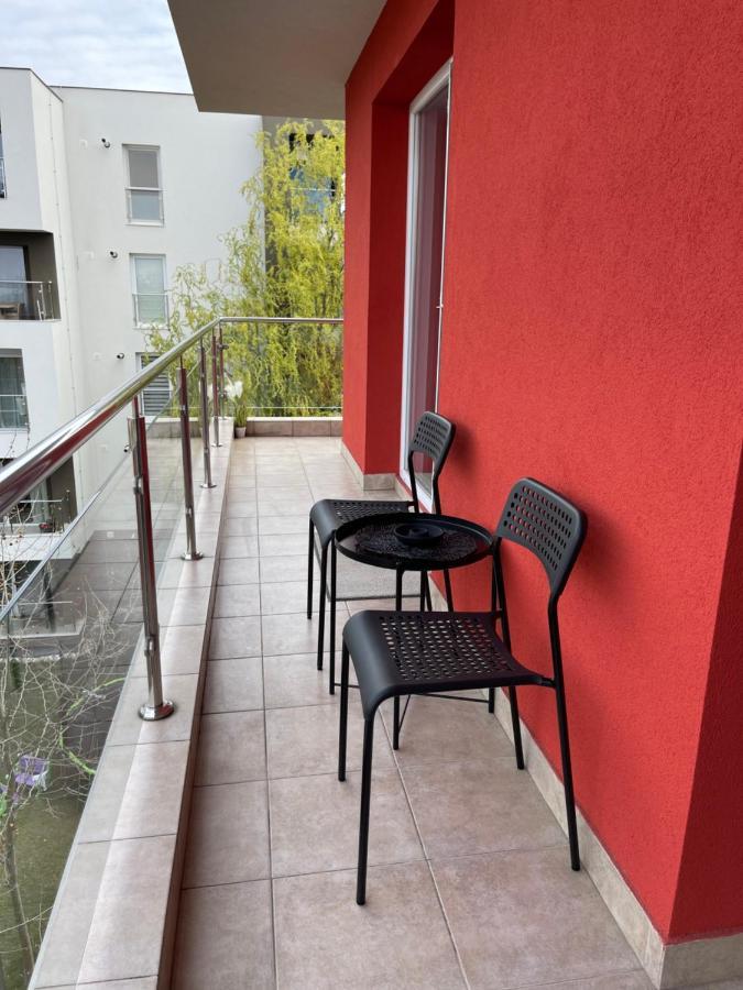 Relaxing Bucharest Airport Residences & Therme-Self Check-In Otopeni Eksteriør bilde